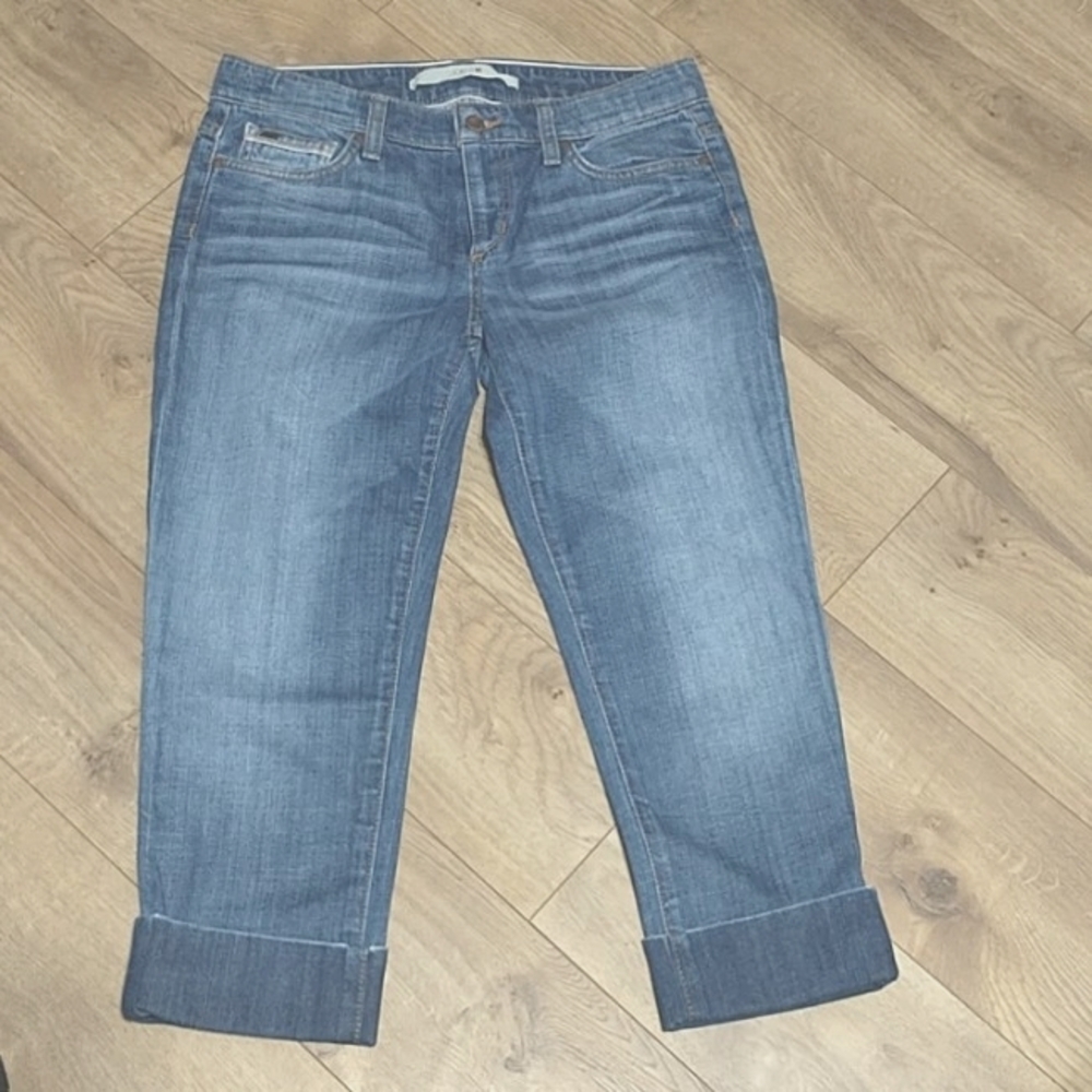 Joe's Jeans Women's Cropped Ankle Jeans in Medium Blue Wash